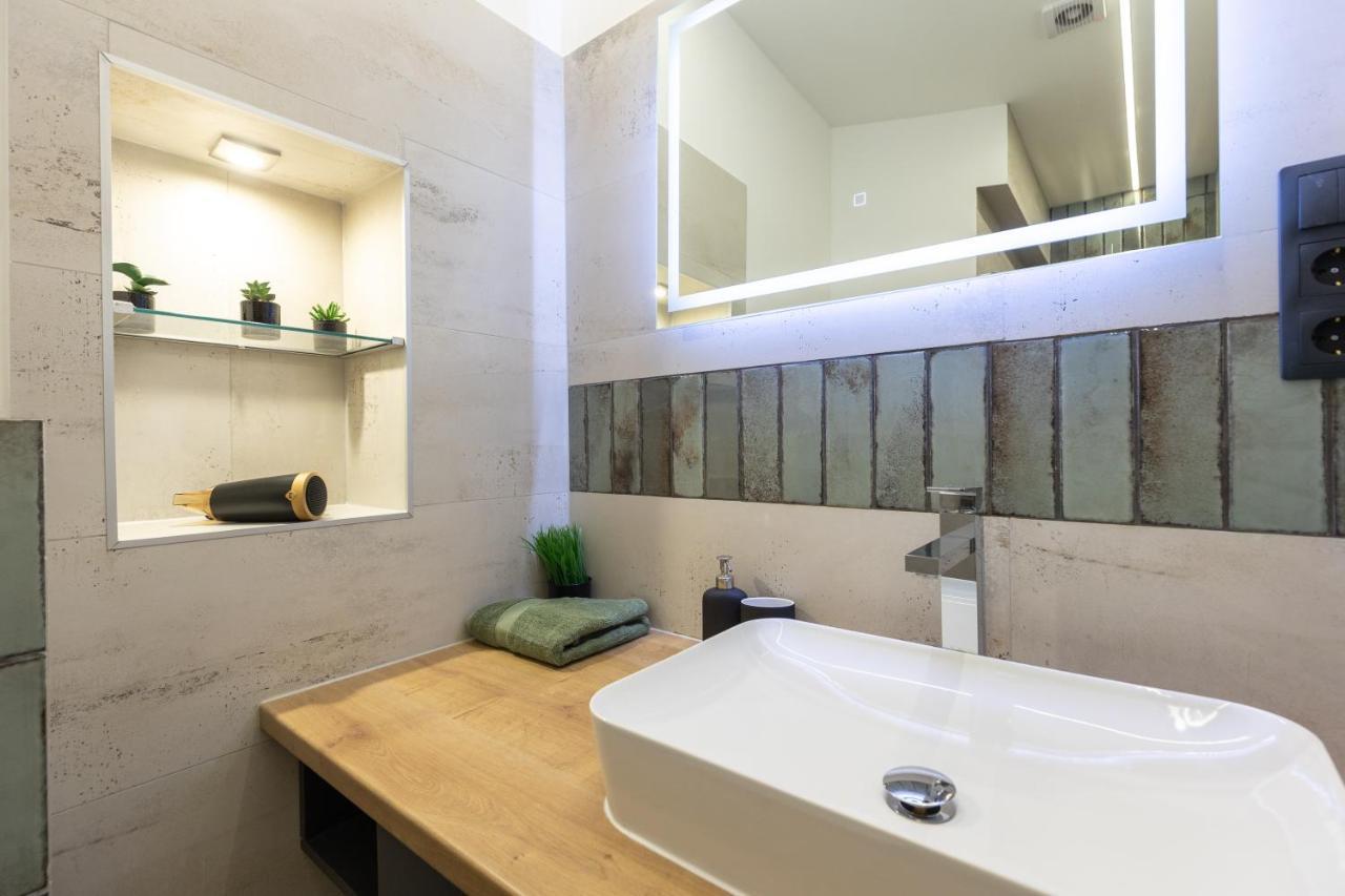 Island Of Silence Apartment - Close To Margaret Island บูดาเปสต์ ภายนอก รูปภาพ